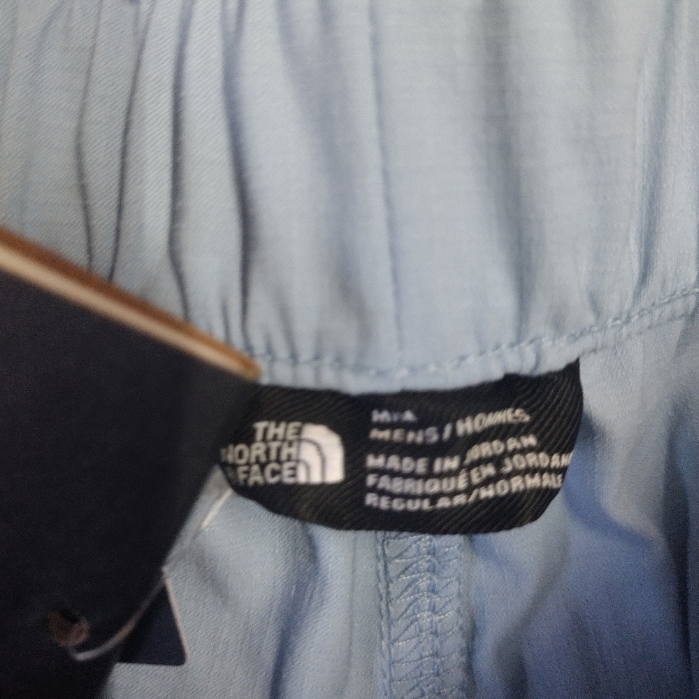 The North Face Men's M. Class V™ Pathfinder Belted Shorts in Steel Blue NWT - Picture 5 of 9